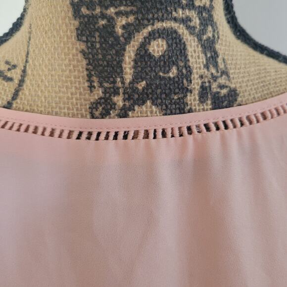 XS V-back banana republic peach longnsleeve blouse, excellent condition - Picture 5 of 5